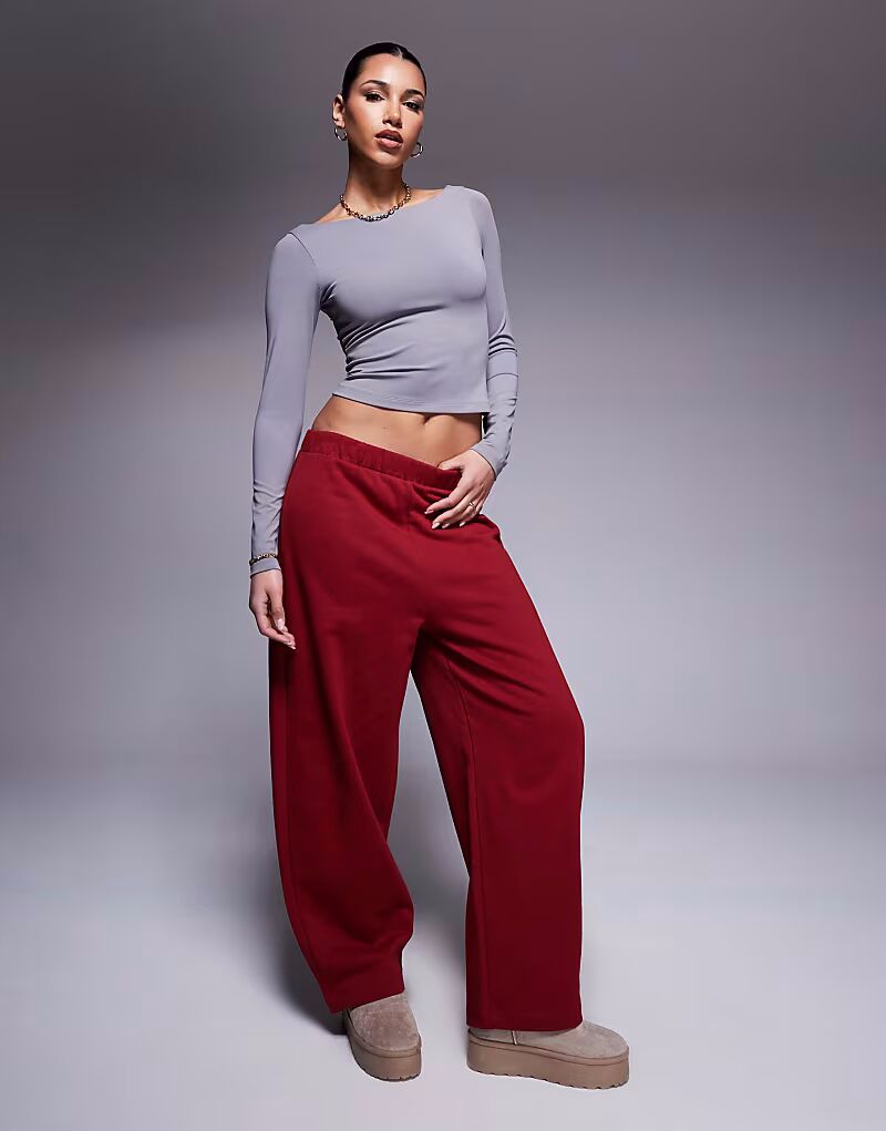 

Спортивные брюки-бочонки ASOS DESIGN бордового цвета без застежек