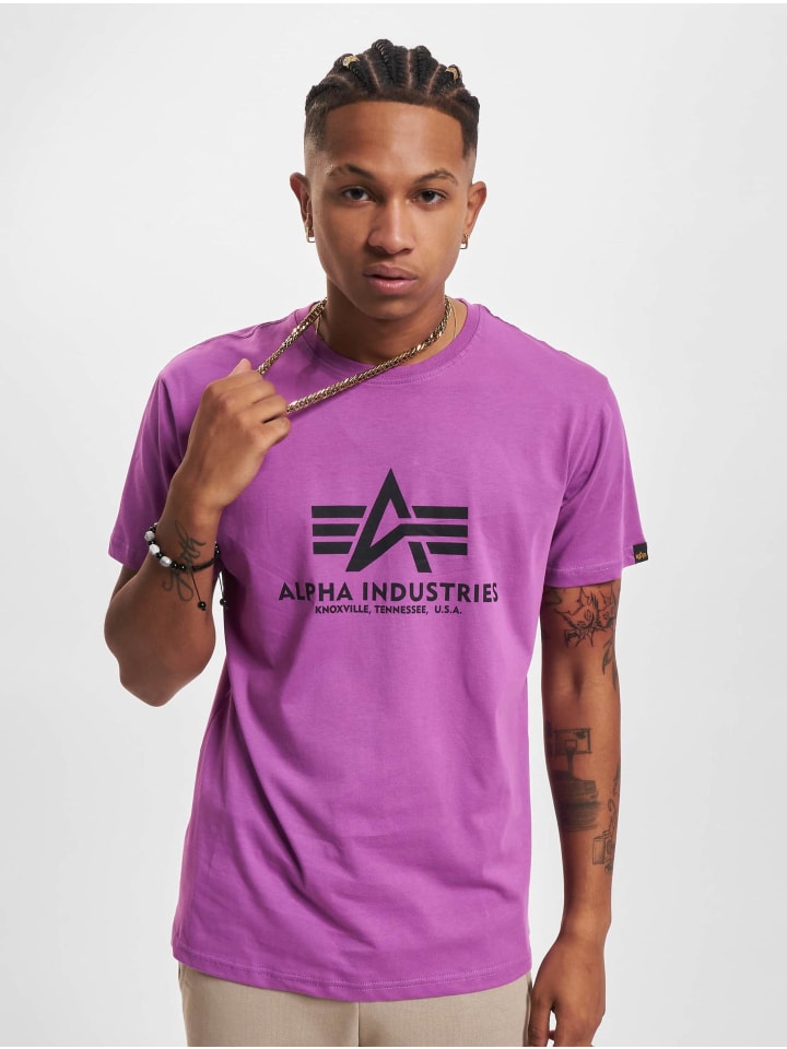 

Футболка Alpha Industries, черный
