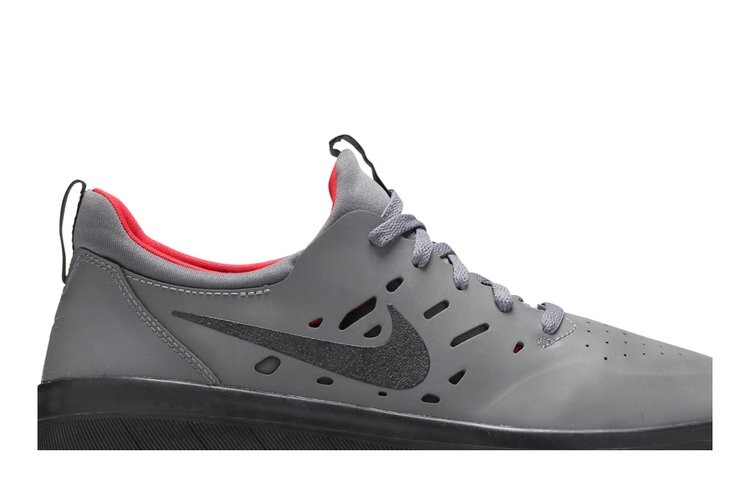 Кроссовки Nike Nyjah Free SB 'Dark Grey', серый — фото 2