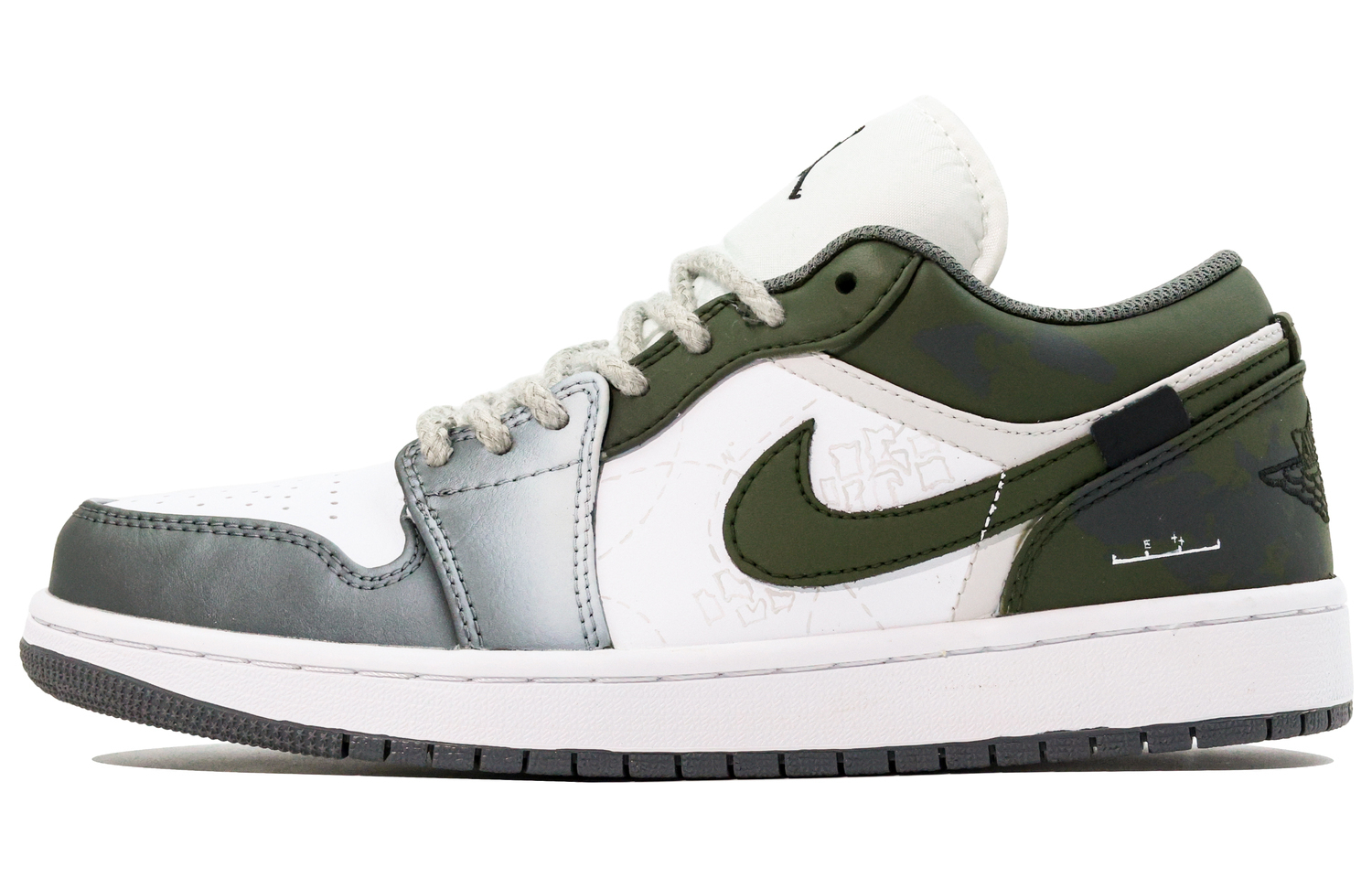 

Nike Быстросохнущие низкие кроссовки Air Jordan 1 Unisex черные, цвет Black