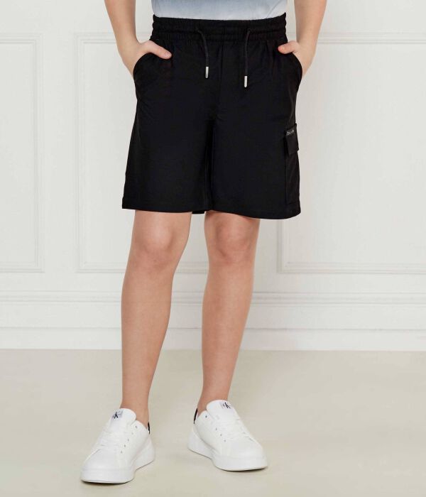 

Шорты Regular fit Calvin Klein Jeans, черный