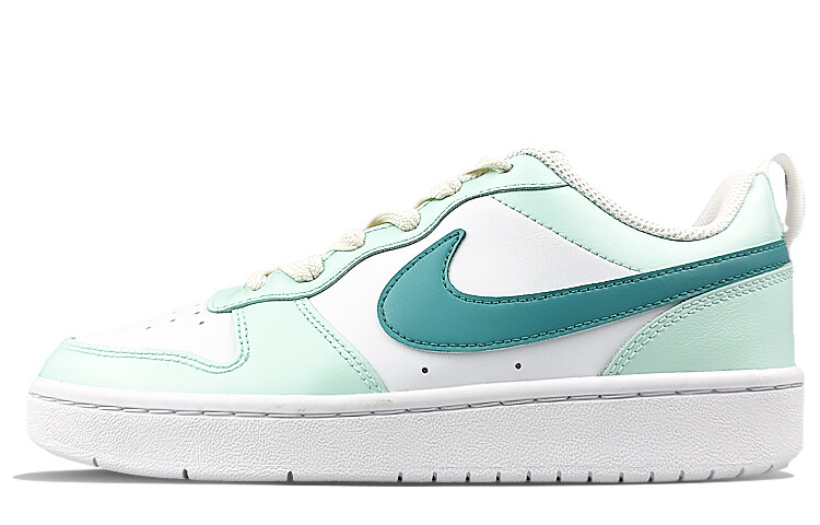 

Женские кроссовки для скейтбординга Nike Court Borough Low, White