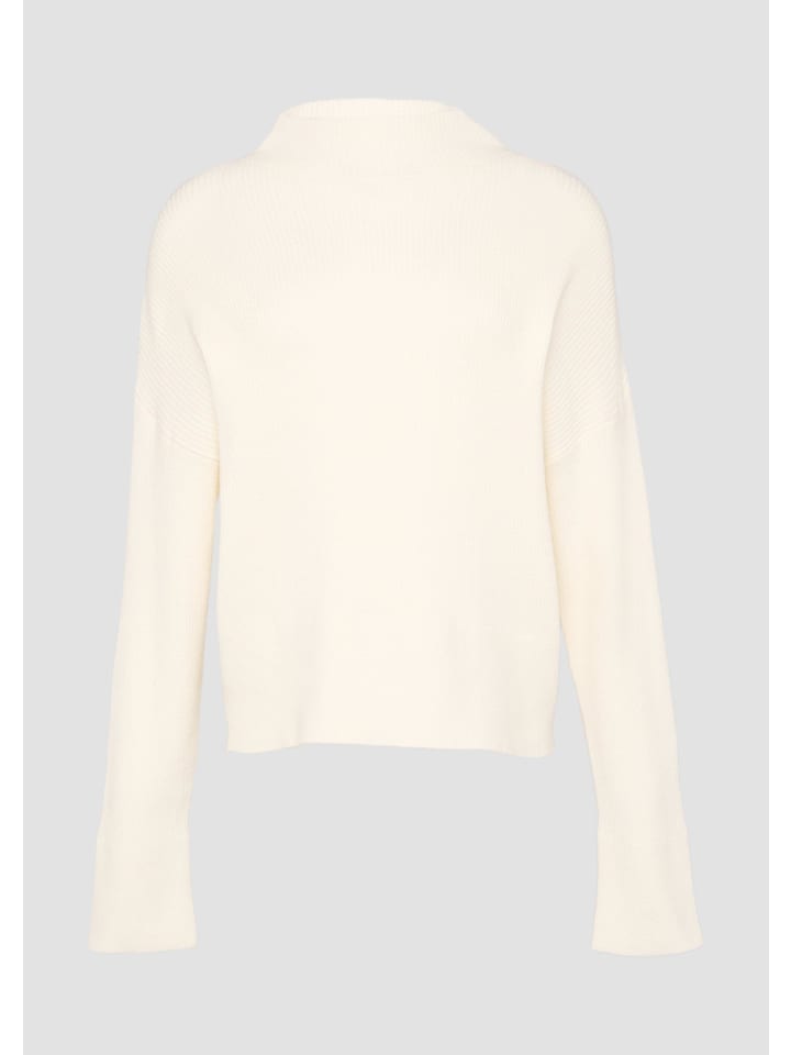 

Вязаный свитер в цвете 0510_бежевый QS