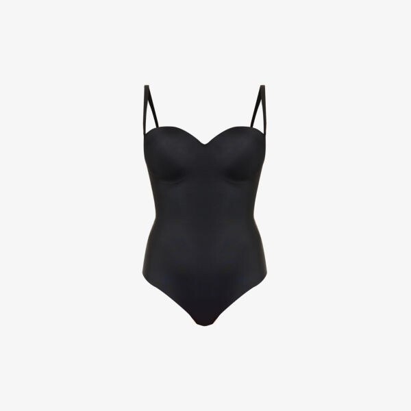 

Формирование облегающего тела из эластичной ткани Wolford, черный
