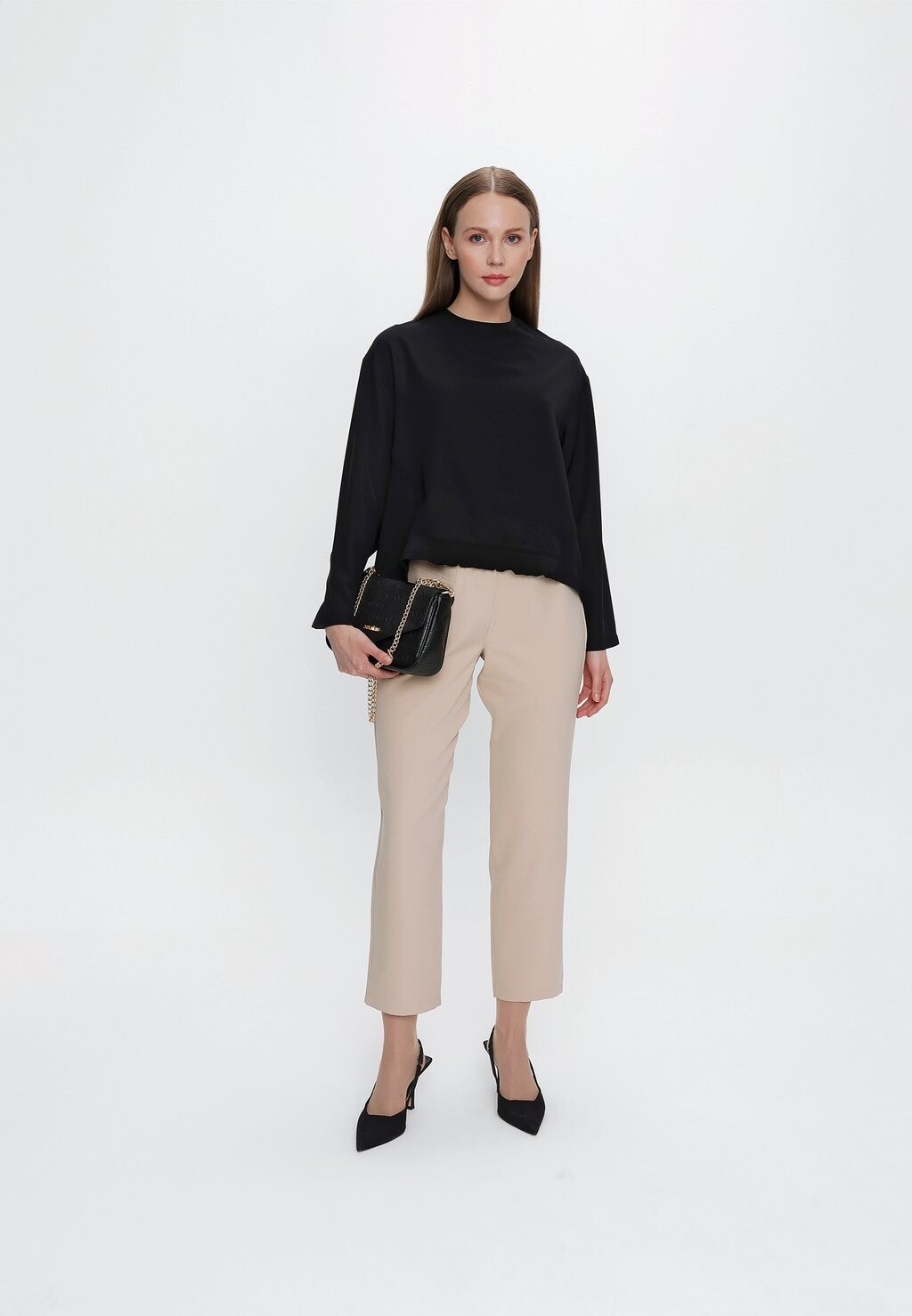 

Блуза MODEST OVERSIZE QUILTED COAT Armine, черный