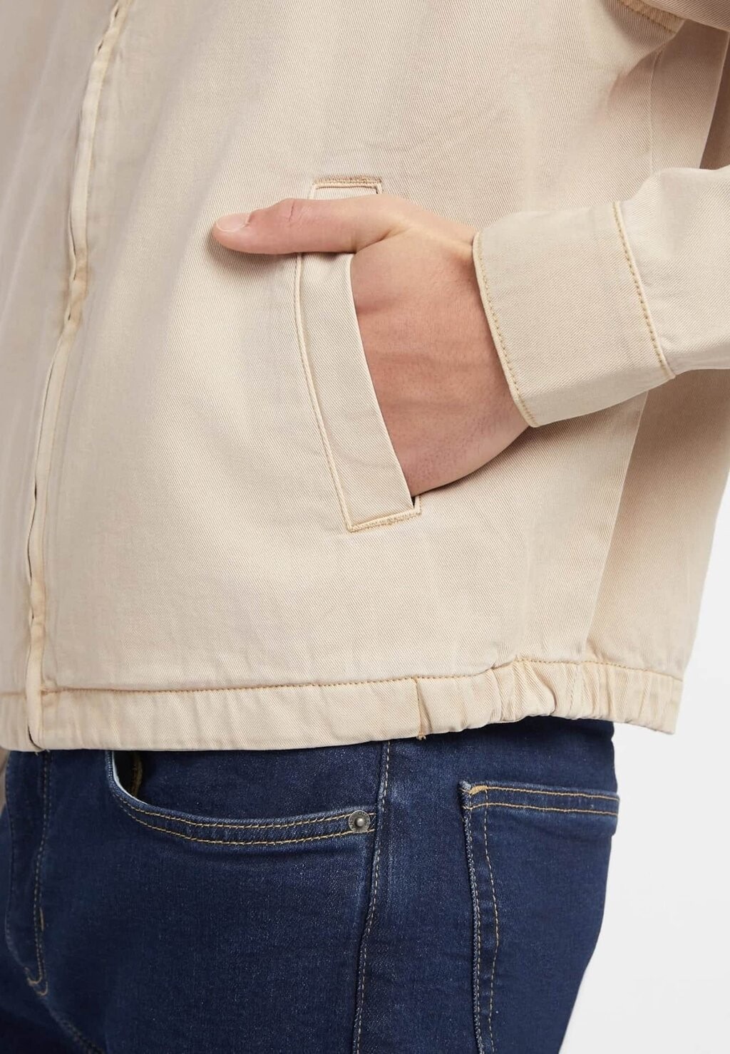 

Тонкая куртка Guess Jeans, бежевый