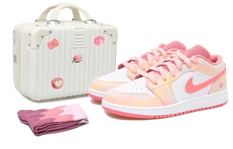 

Кроссовки Air Jordan 1 Vintage Basketball Shoes Women's Low-Top Pink/Purple/Orange
