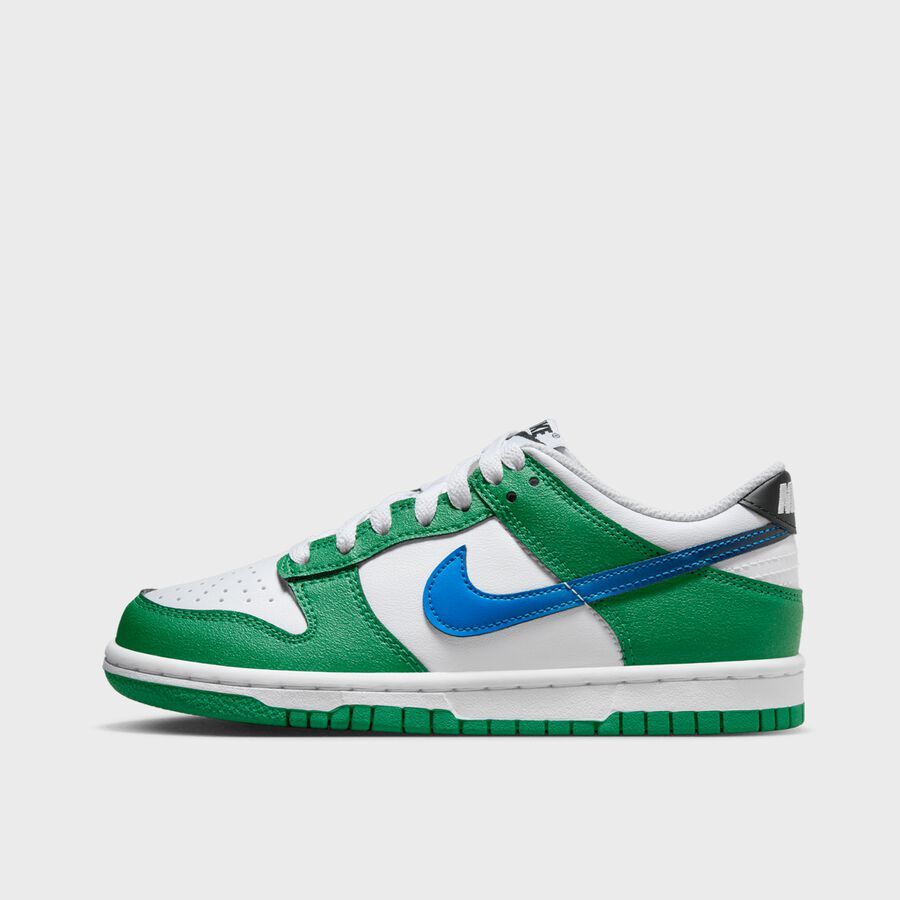 

Кроссовки Dunk Low (GS) NIKE, цвет malachite/black/white/photo blue