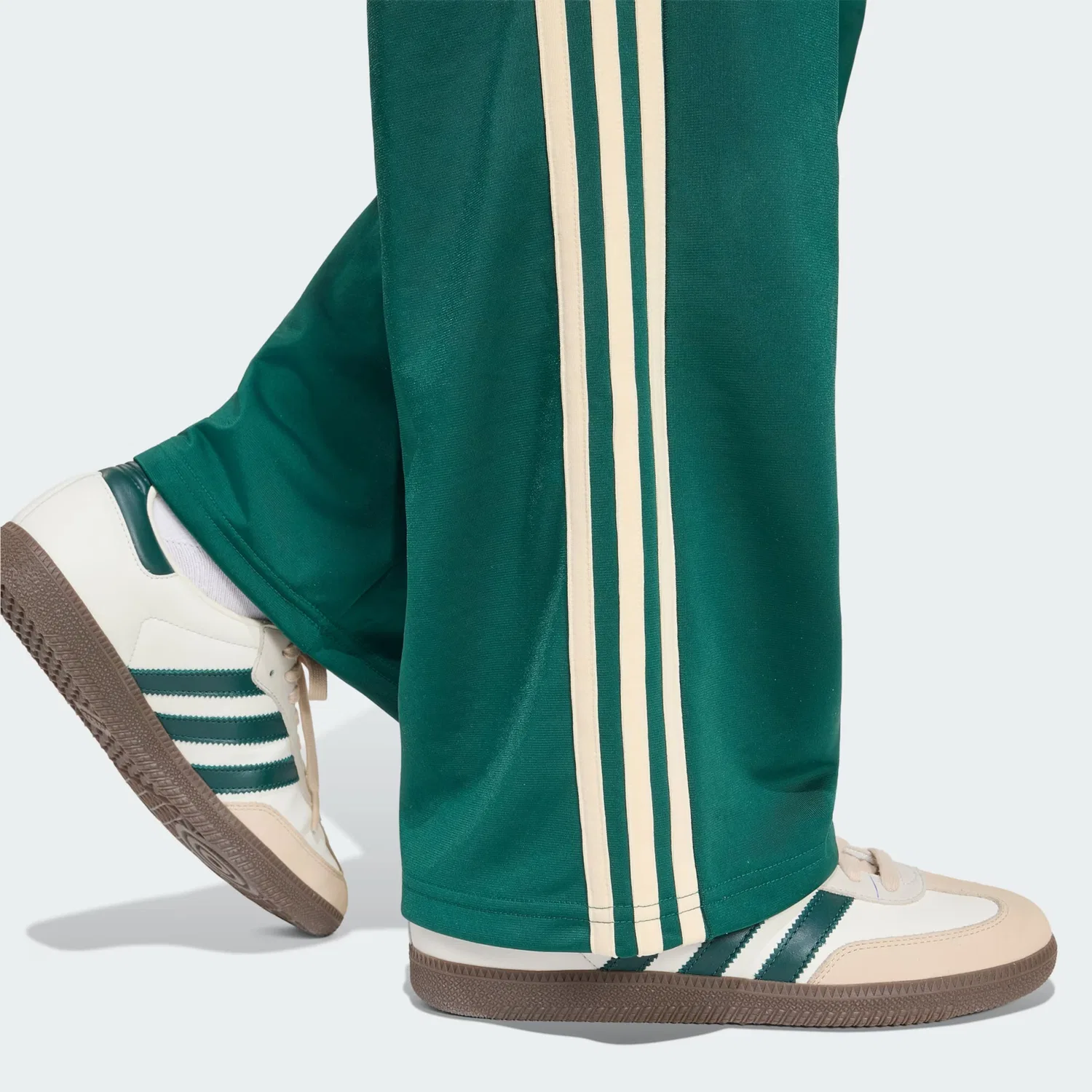 Брюки Adidas Originals свободного кроя Firebird изумрудного цвета — фото 4