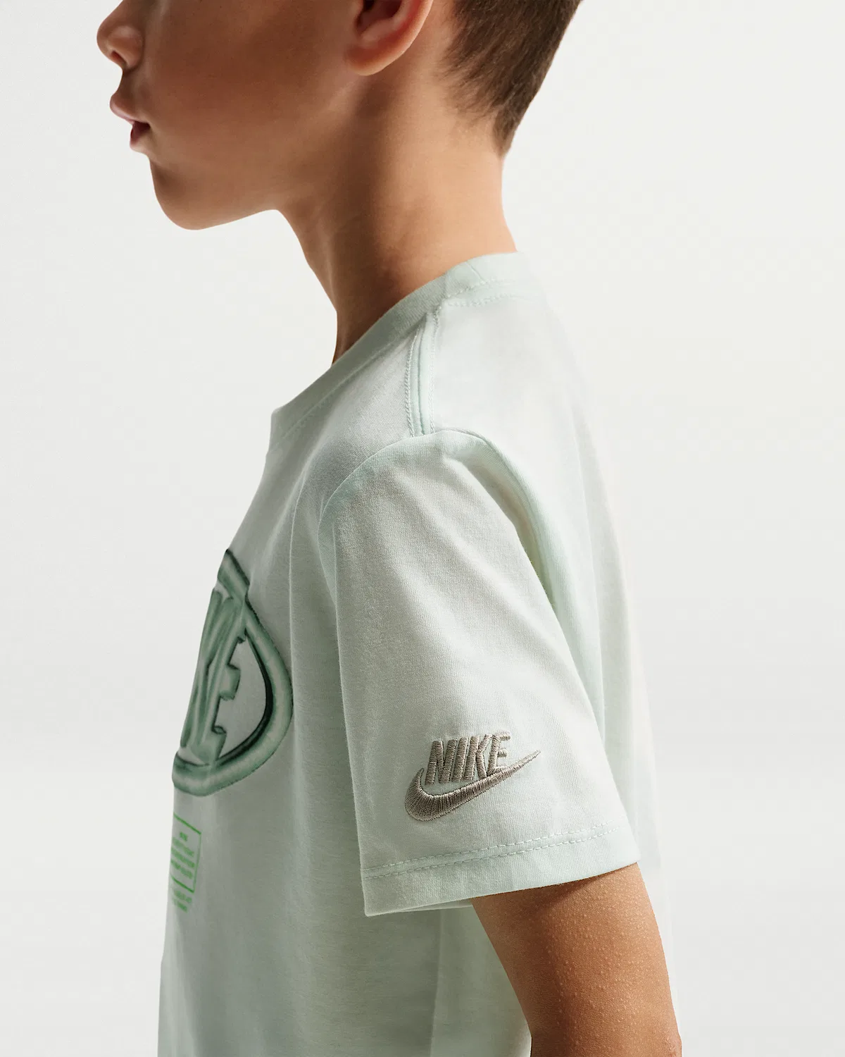 Детский набор из футболки и шорт Nike Sportswear Club Floatie, Spruce Fog — фото 3