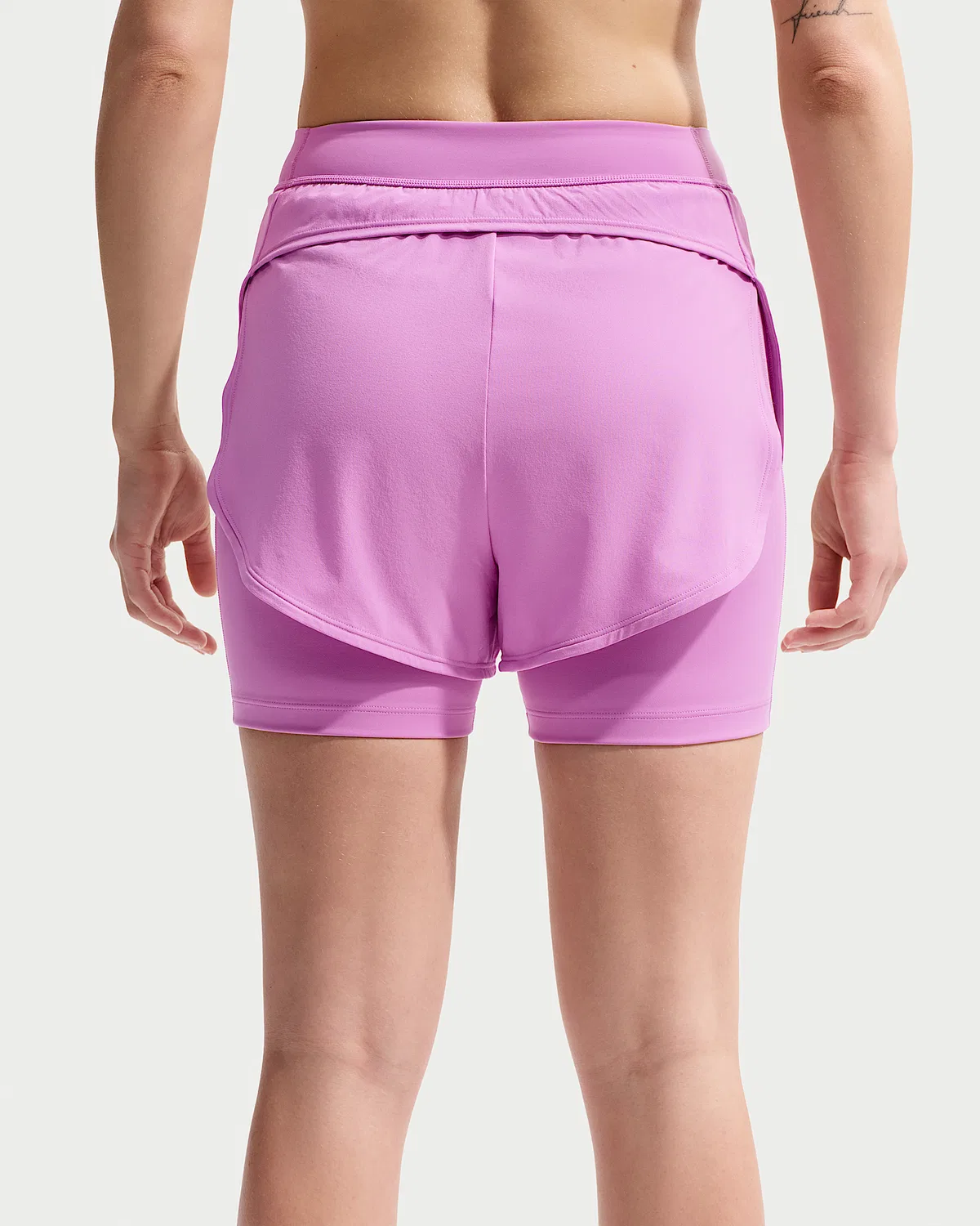 Женские шорты 2-в-1 Nike Universa, 5", Light Magenta/Dark Orchid/Desert Berry — фото 3