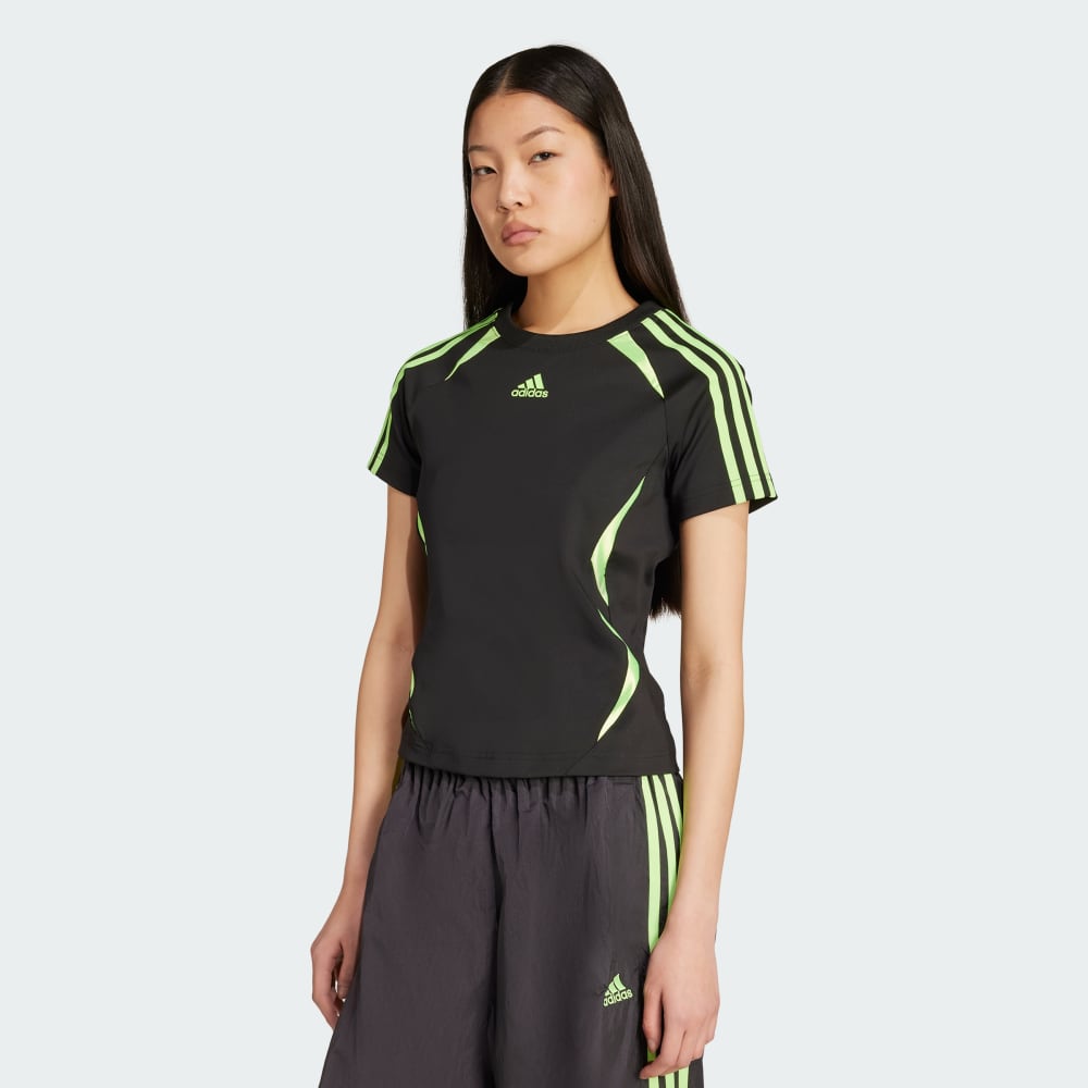 

Футболка Adidas Teamgeist Adicolor Slim Jersey, цвет Black/Signal Green