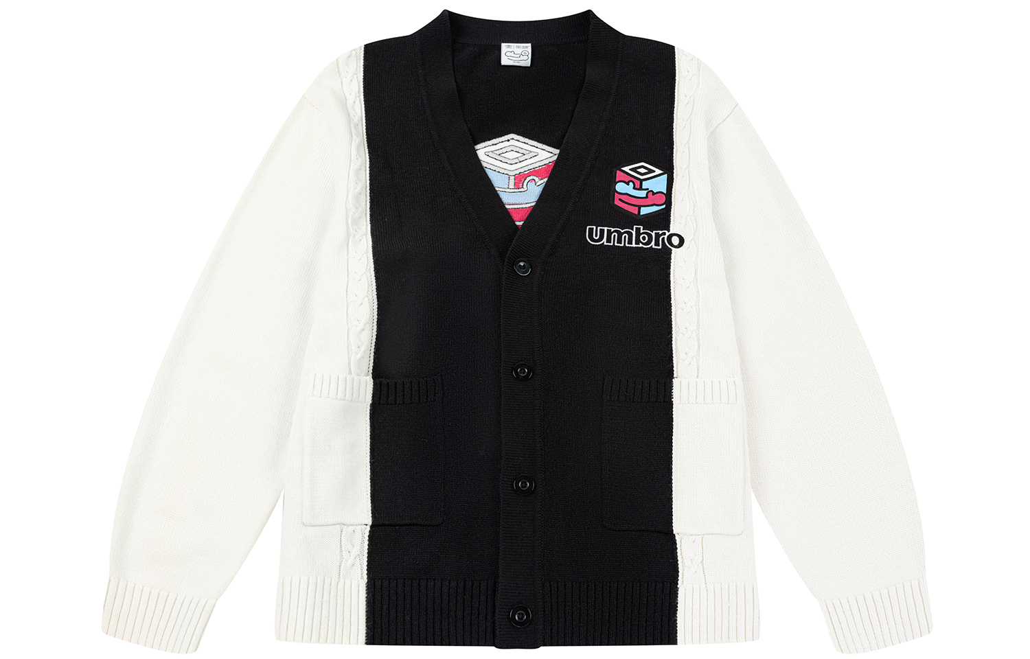 

Футболка MORE HUGS совместная Unisex Gaze Black Umbro