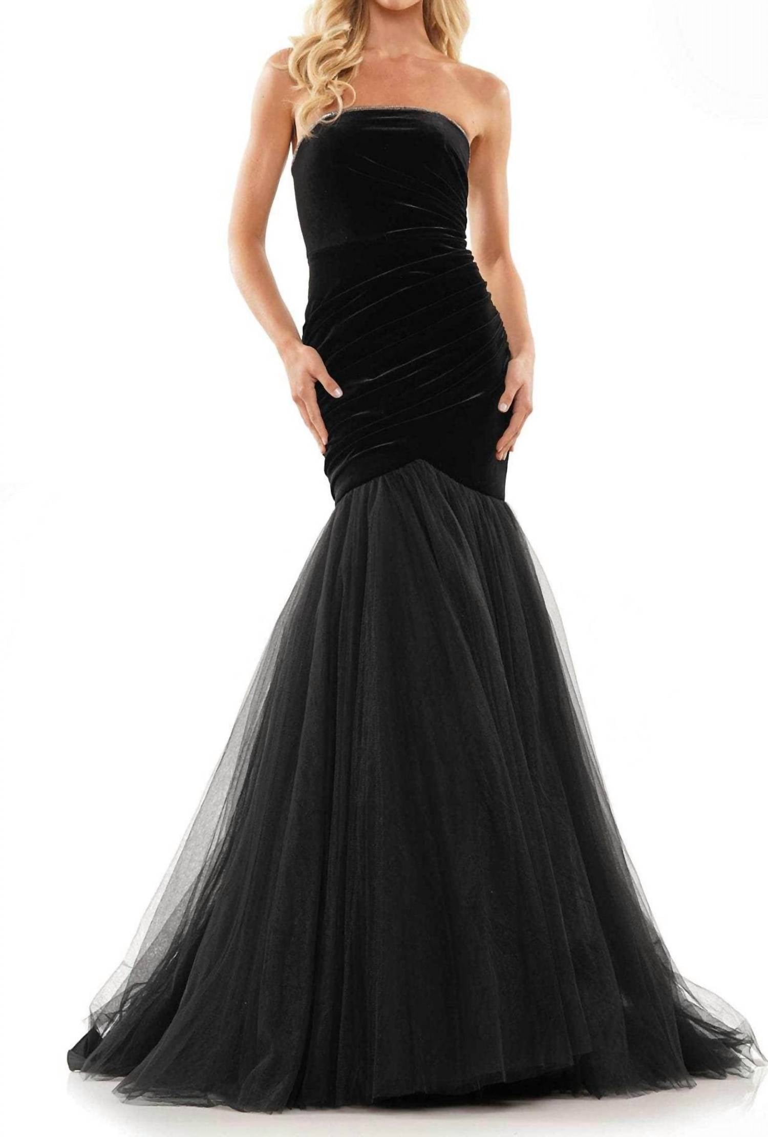

Черное вечернее платье без бретелей с драпировкой COLORS DRESS