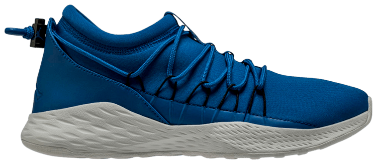 

Кроссовки Air Jordan Jordan Formula 23 Toggle 'Team Royal', синий