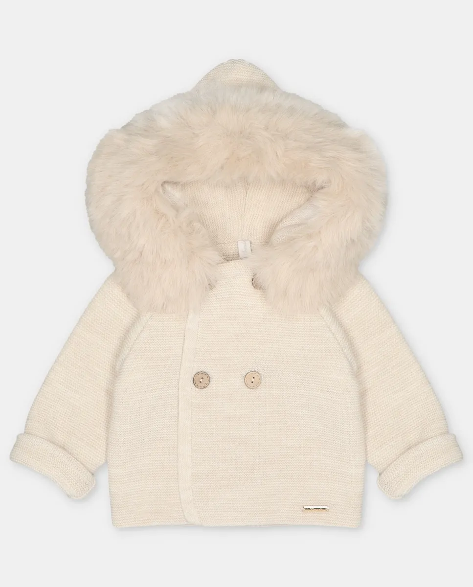 

Вязаное детское пальто с капюшоном и натуральным мехом цвета песка Martín Aranda