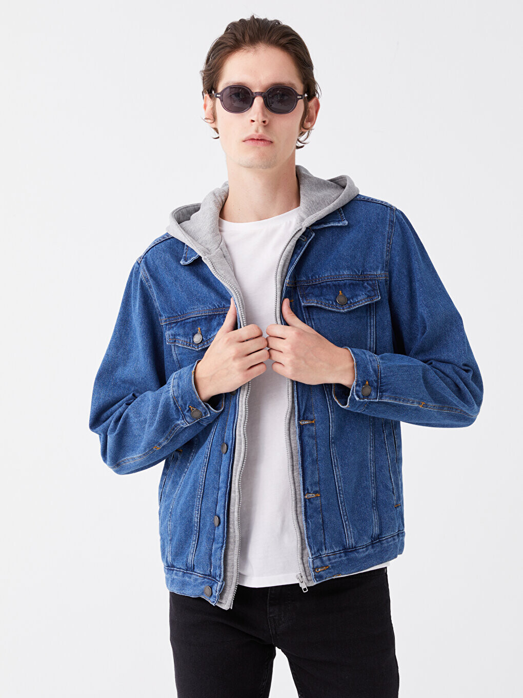 

Мужская джинсовая куртка стандартного кроя с капюшоном LCW Jeans, среднее индиго родео
