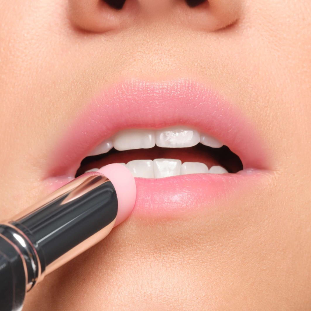 Бальзам для губ dive into the ocean of beauty color booster lip balm Artdeco, boosting pink, вес 3 гр. — фото 4
