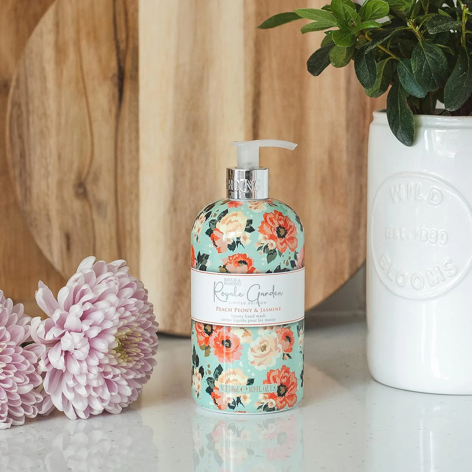 Жидкое мыло для рук «Royale Garden Peach Peony & Jasmine» от Baylis & Harding, 500 мл (6 шт.) Baylis & Harding — фото 3
