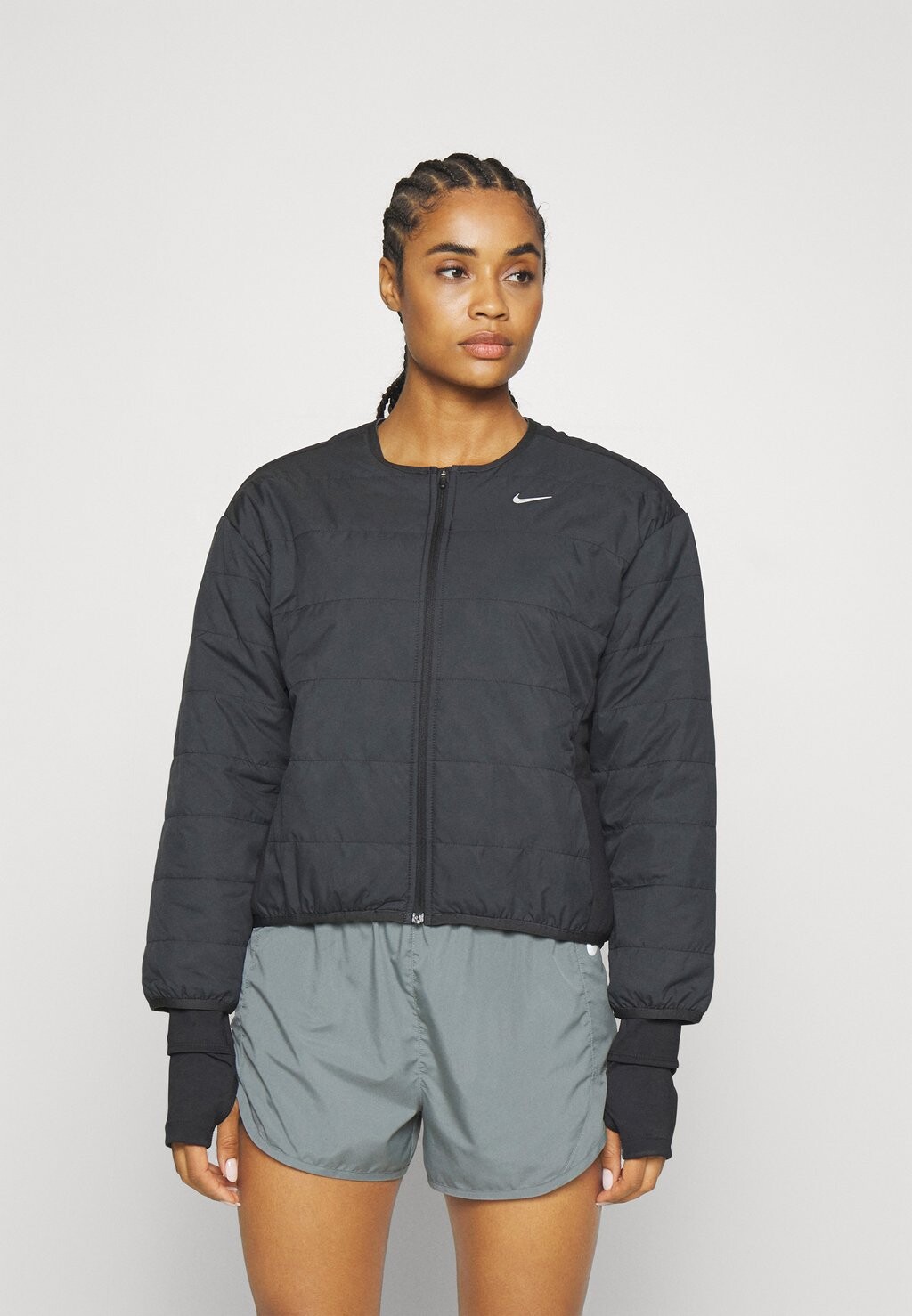 

Куртка для бега SWIFT Nike, цвет black