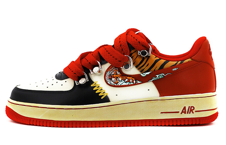 

Кроссовки Nike Air Force 1 Skateboard Shoes Unisex Low-Top Black/Red