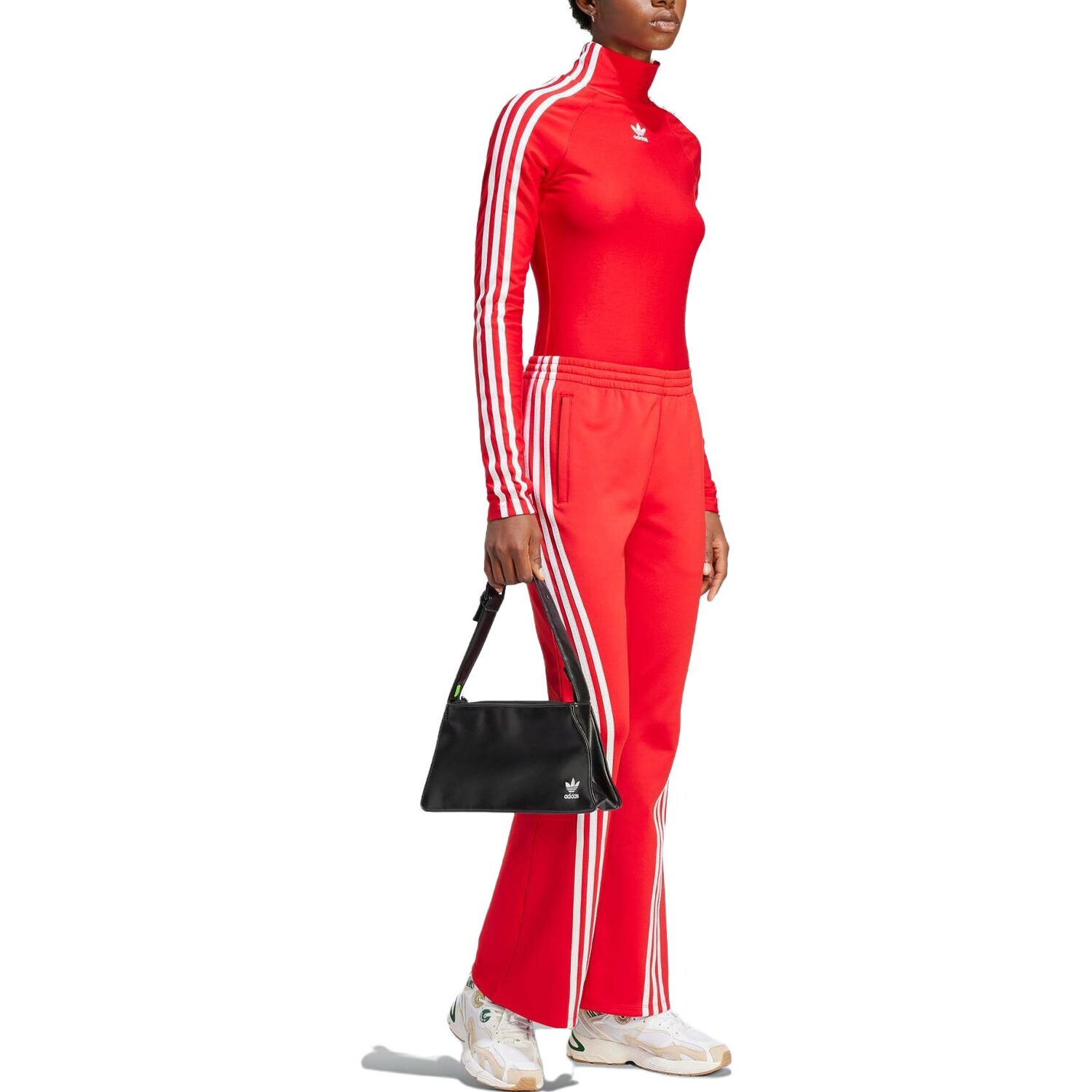 Футболка ADILENIUM женская красная Adidas Originals — фото 4