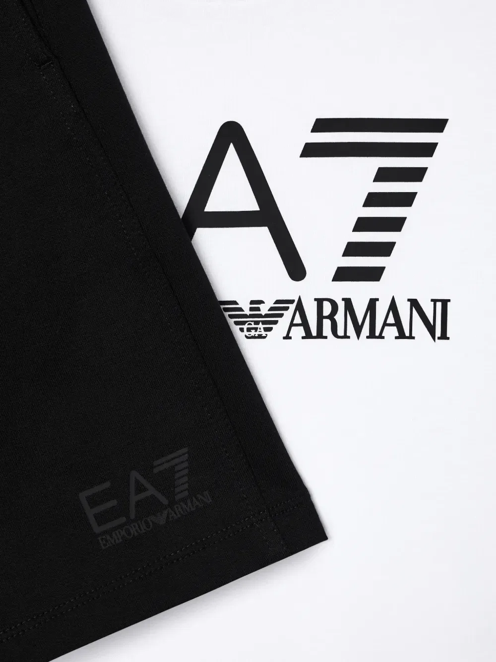 Комплект из топа и шортов с логотипом Emporio Armani Kids, белый — фото 3