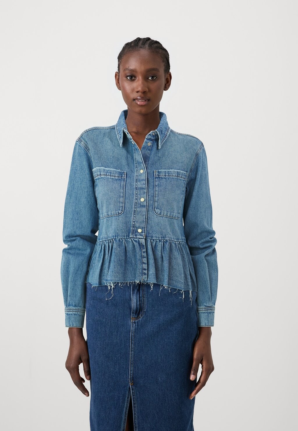 

Блузка на пуговицах ONLELLI FRILL ONLY, синий деним