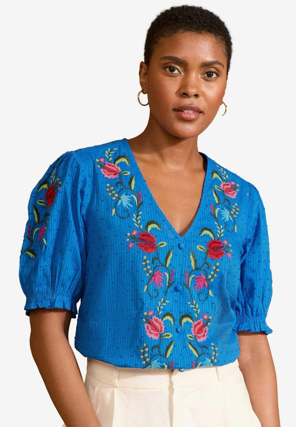 

Блуза REGULAR FIT - DOBBY PUFF SLEEVE EMBROIDERED Love & Roses, синий