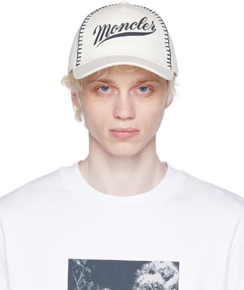 

Печатная кепка Moncler
