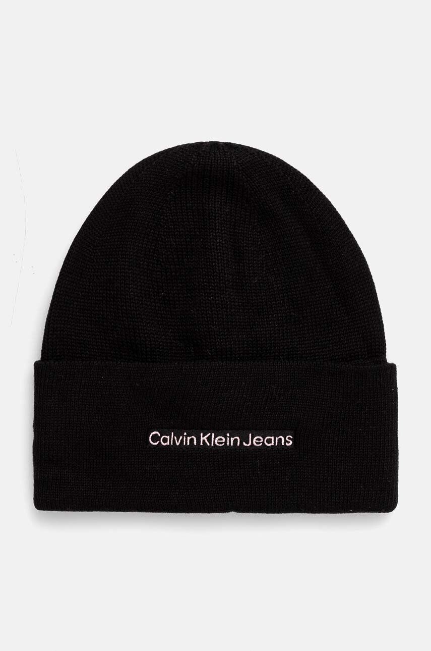 

Кепка Calvin Klein Jeans, черный
