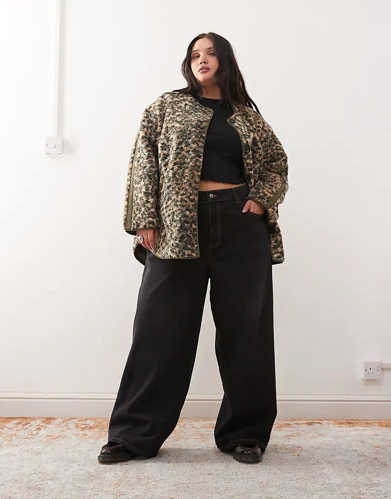 

Свободная куртка-тедди Noisy May Curve без воротника с леопардовым принтом