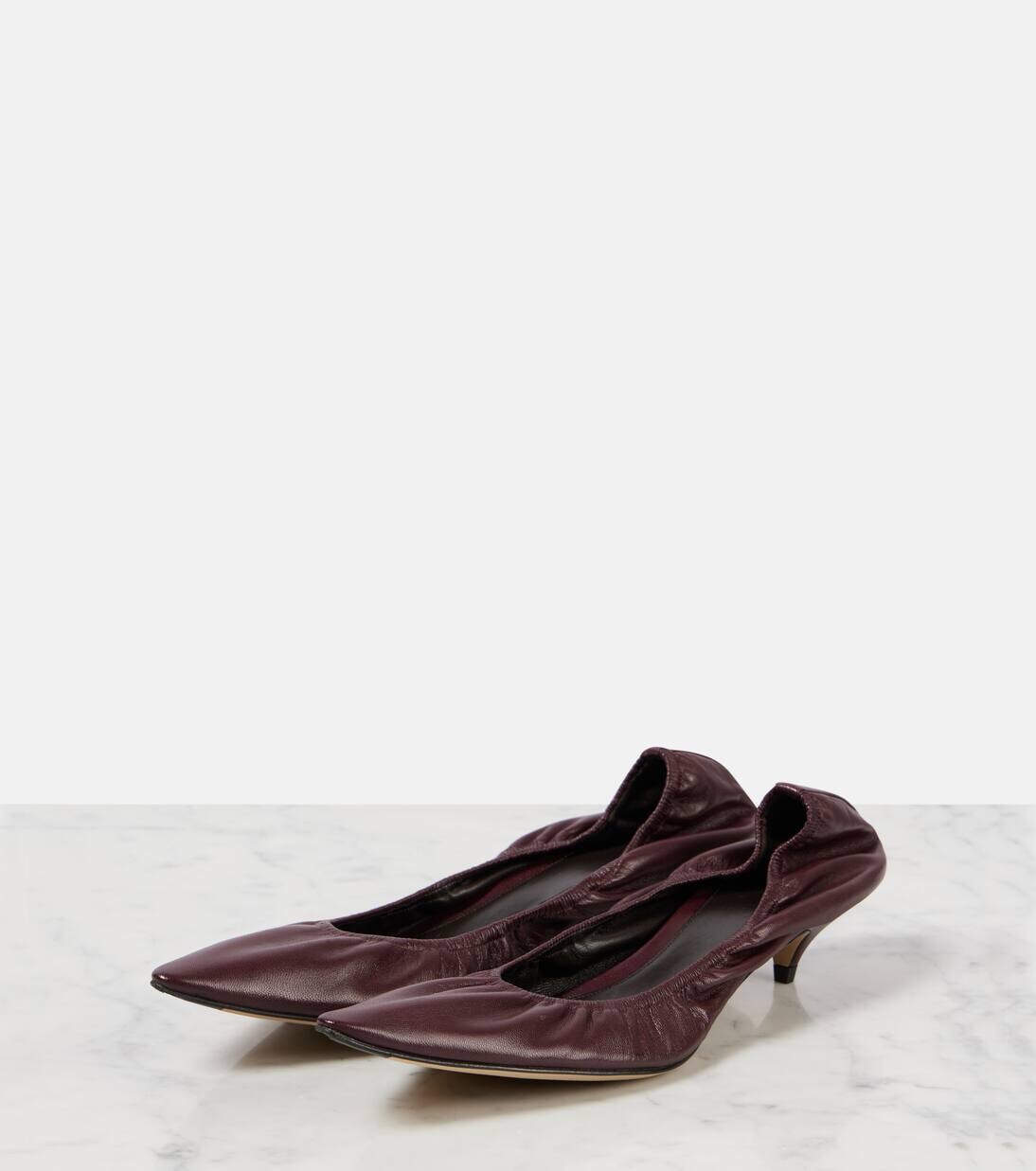 Туфли-лодочки из кожи Liisa The Row, цвет bordeaubergine — фото 4