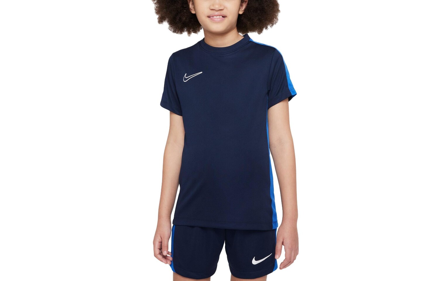

Детская футболка Nike, цвет Obsidian