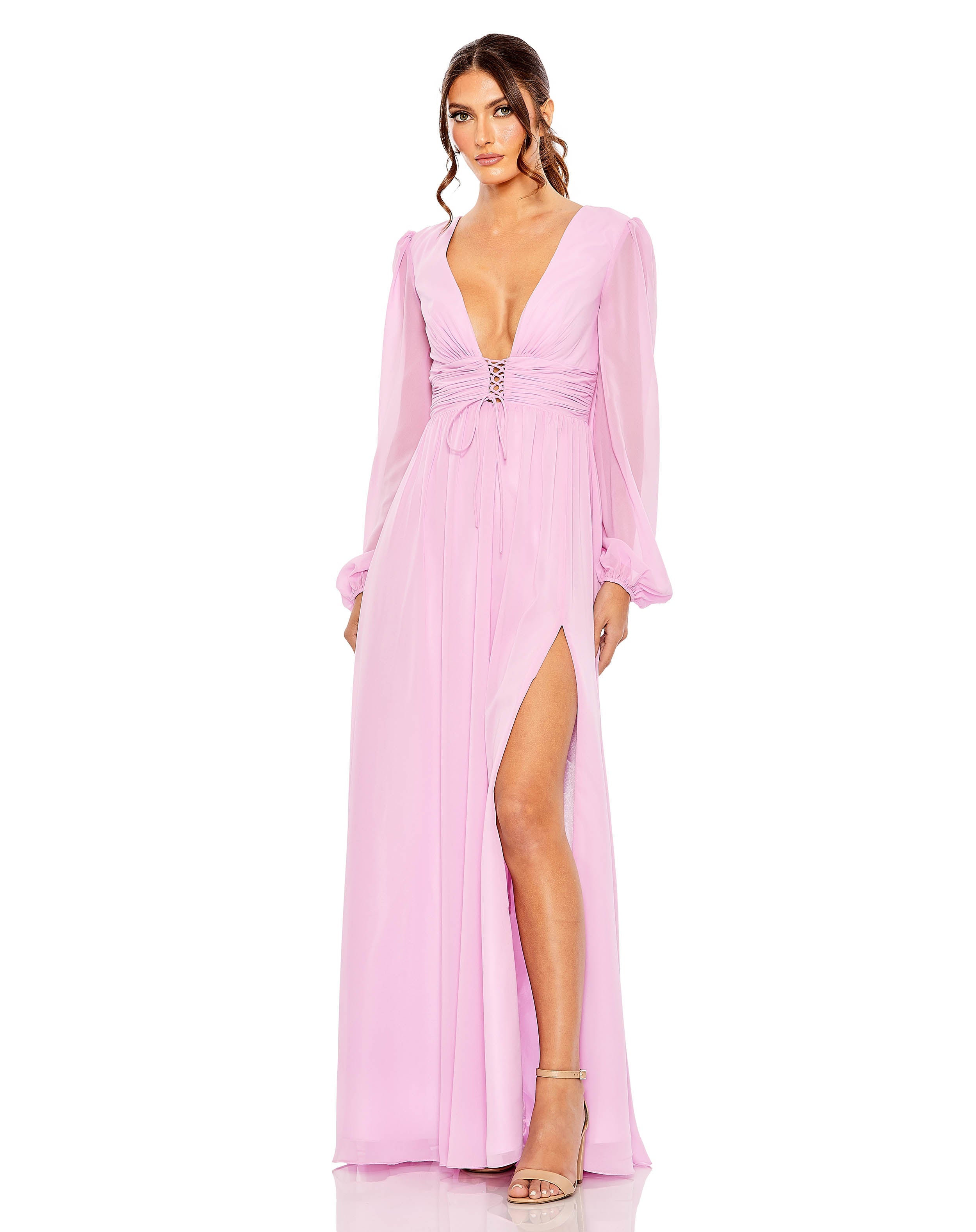 

Вечернее платье с глубоким вырезом и шнуровкой Ieena for Mac Duggal