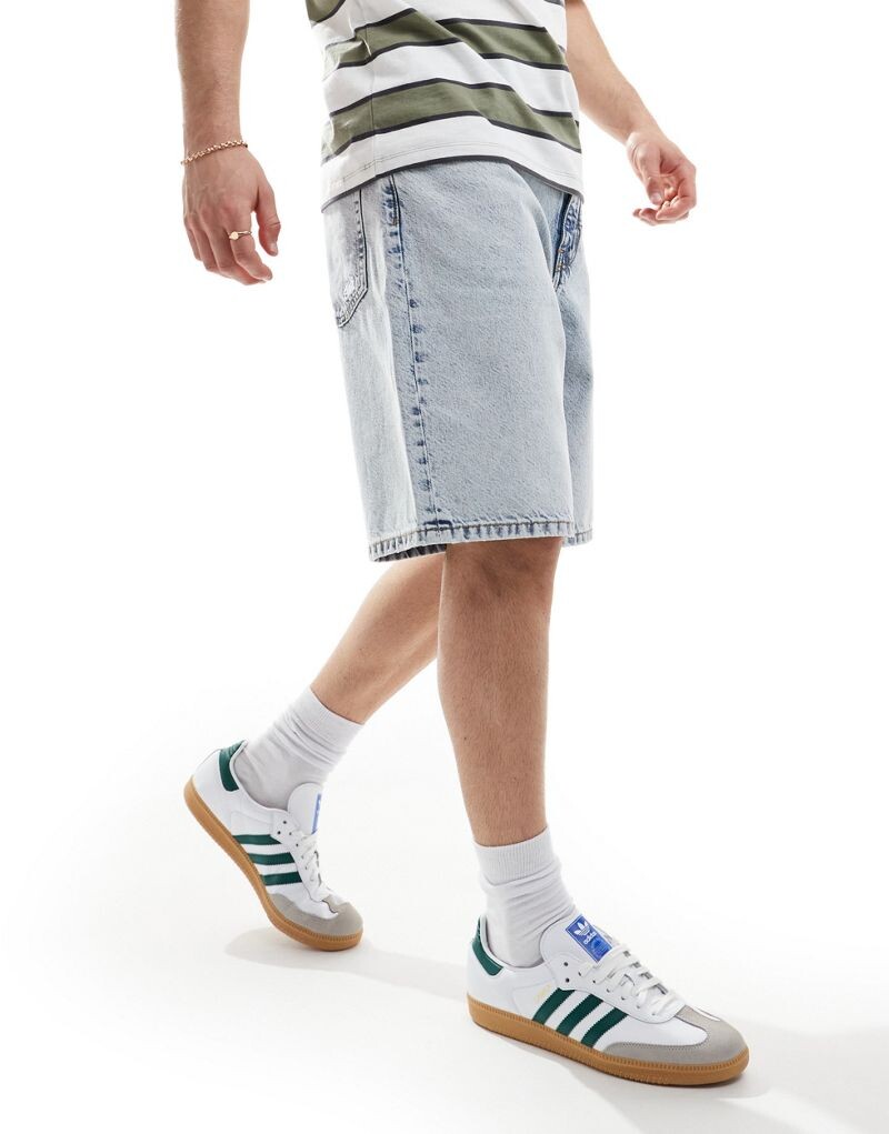 

Голубые джинсовые шорты мешковатого кроя Pull&Bear