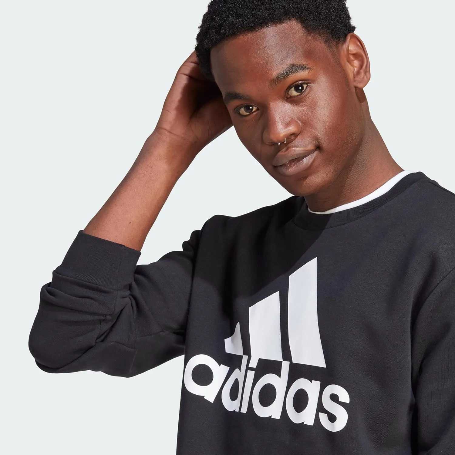 Толстовка adidas Essentials Fleece с круглым вырезом — фото 2