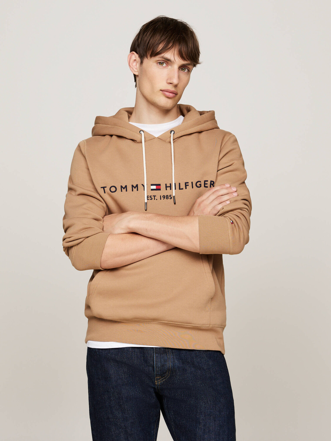 

Толстовка Tommy Hilfiger Regular Fit, песочный