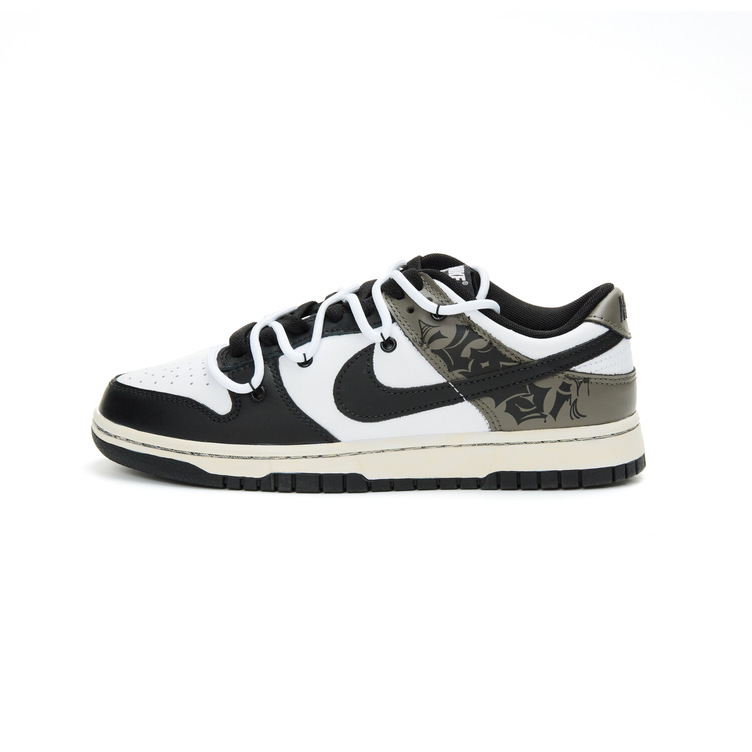 

Кроссовки Nike Dunk Skateboarding Shoes Men Low-top Black/White/Brown, цвет Coffee