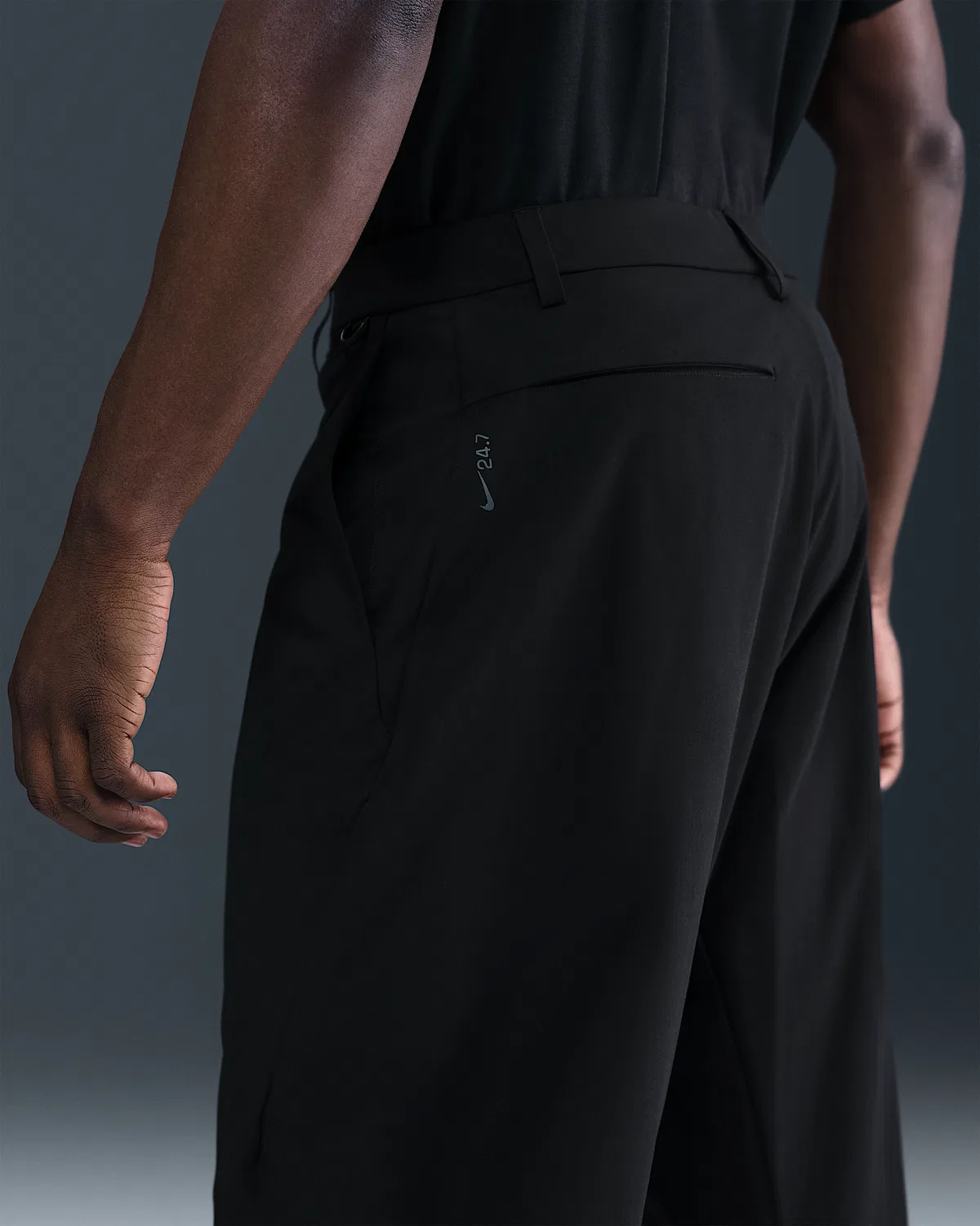 Мужские свободные брюки Nike 24.7 PerfectStretch Dri-FIT UV Utility, Black/Dark Smoke Grey — фото 3