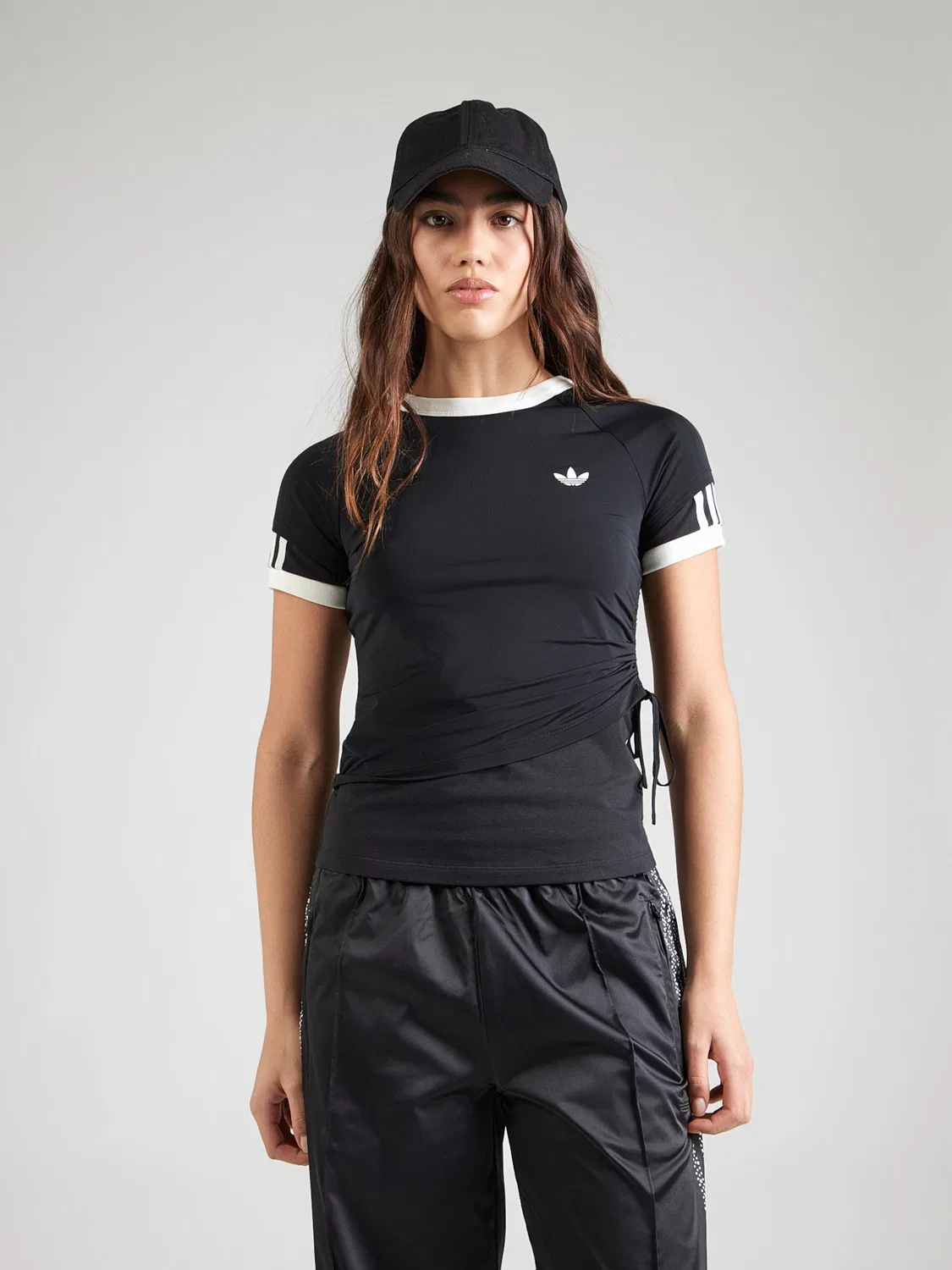 Футболка Adidas Originals LAYERED CALITEE черного цвета — фото 3