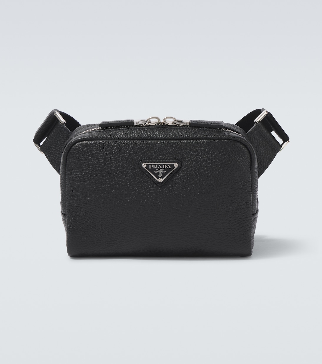 

Маленькая кожаная сумка через плечо Prada, черный