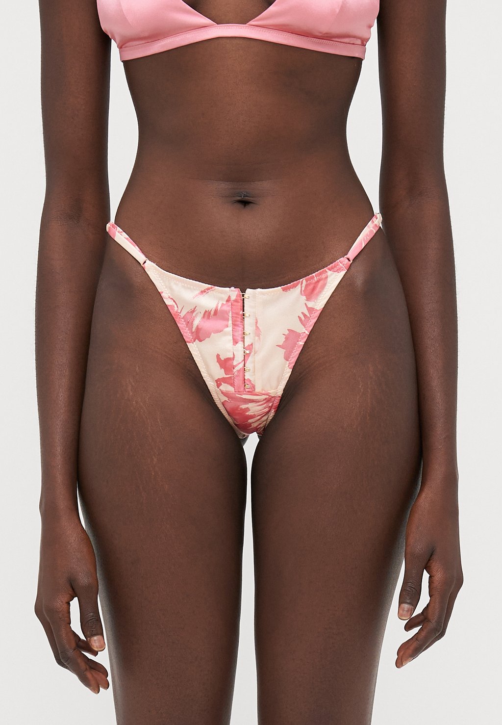 

Стринги PAPILLON ET ORCHIDEE KIKI DE MONTPARNASSE, розовый