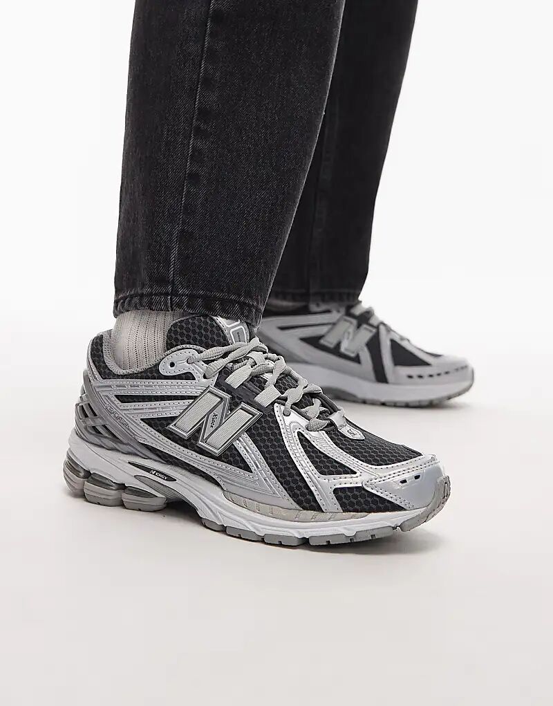 Кроссовки унисекс New Balance 1906r серебристо-серого цвета — фото 4