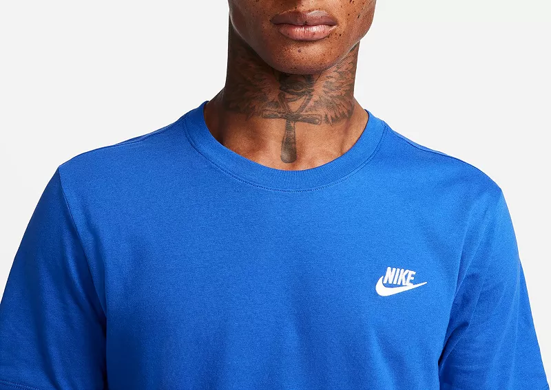 Мужская футболка Nike Sportswear Club, цвет Game Royal — фото 4