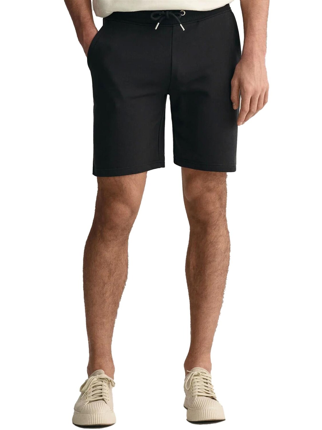 

Спортивные шорты со щитом Gant, черный
