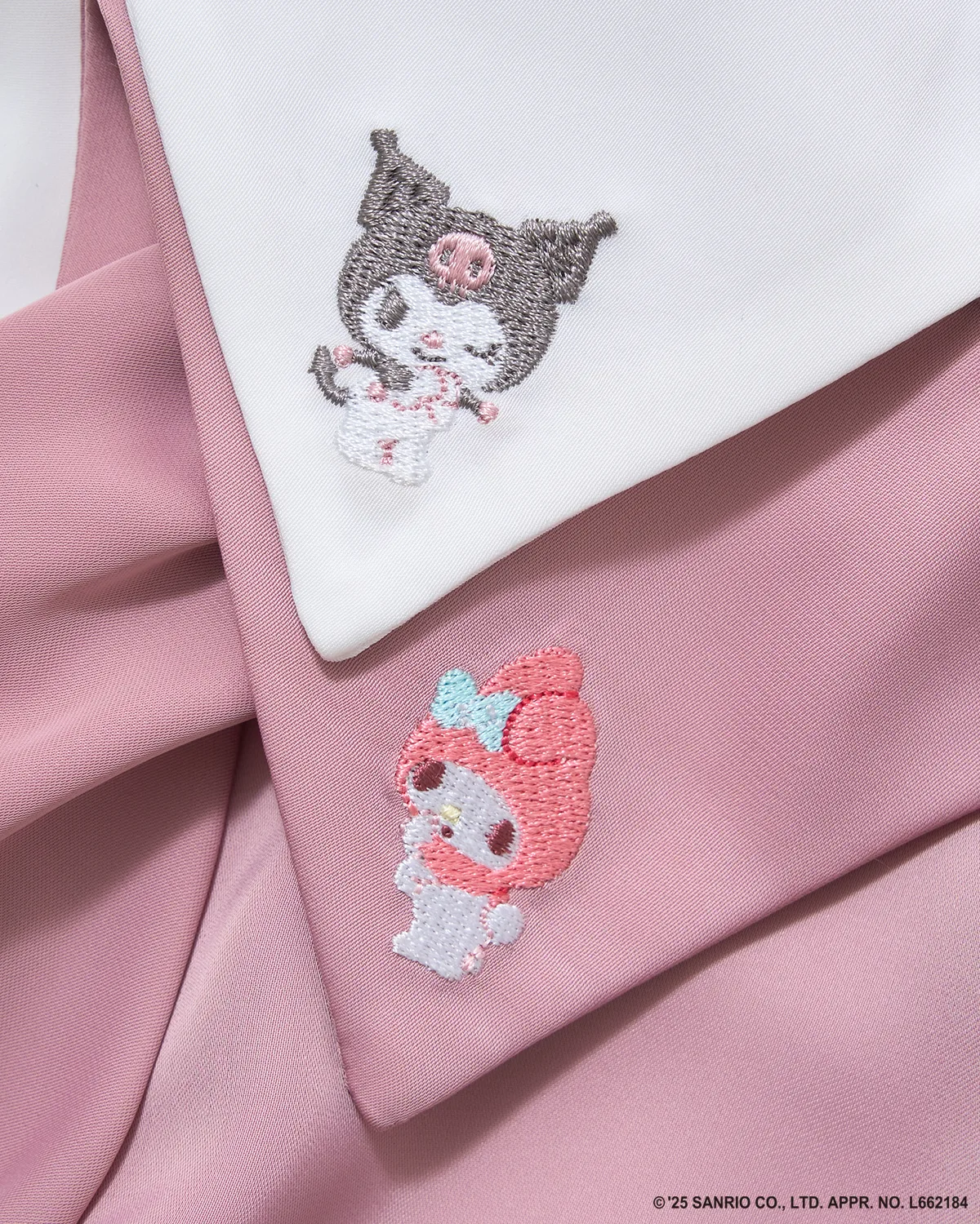 Детская рубашка с бантом Lycee mine с логотипом My Melody и Kuromi разноцветная — фото 3