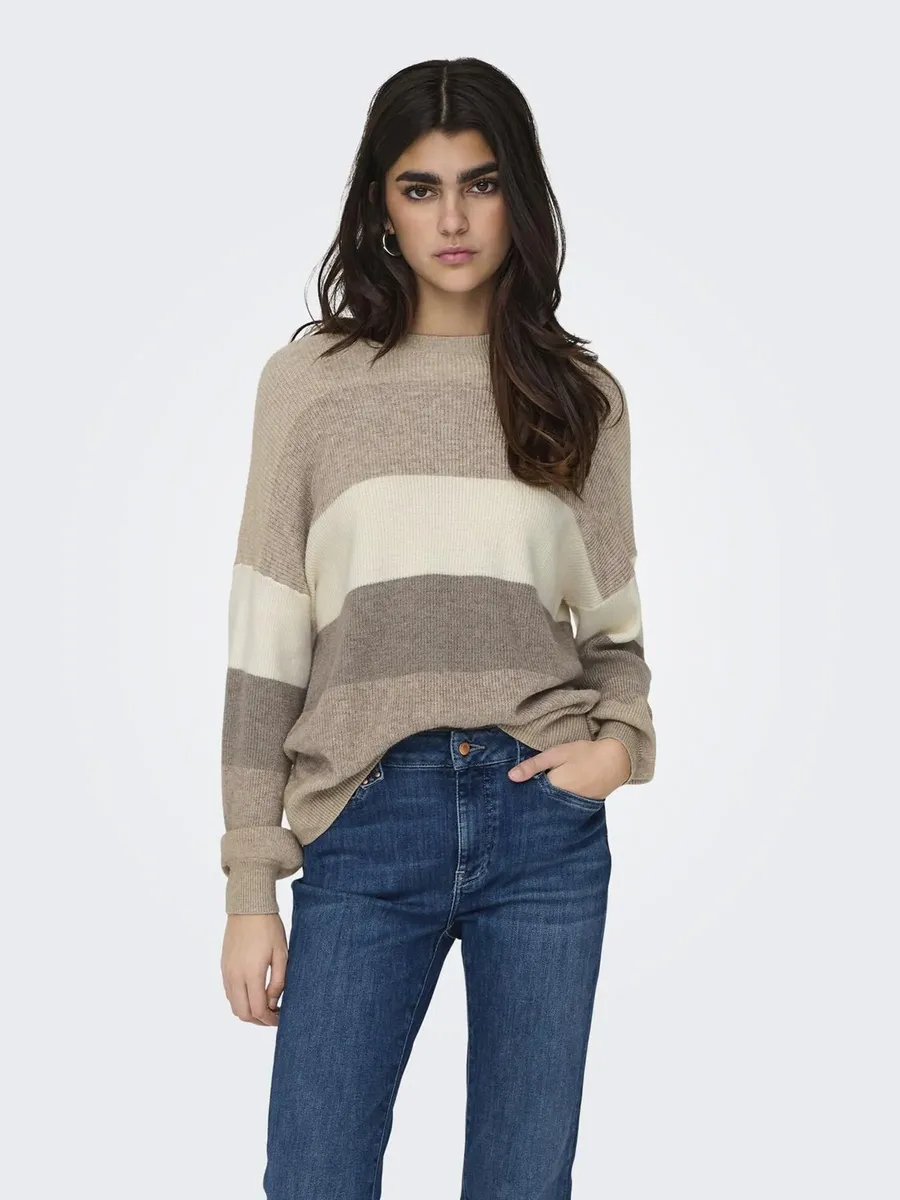 

Only вязаный свитер "ONLATIA L/S STRIPE PULLOVER KNT NOOS", белый