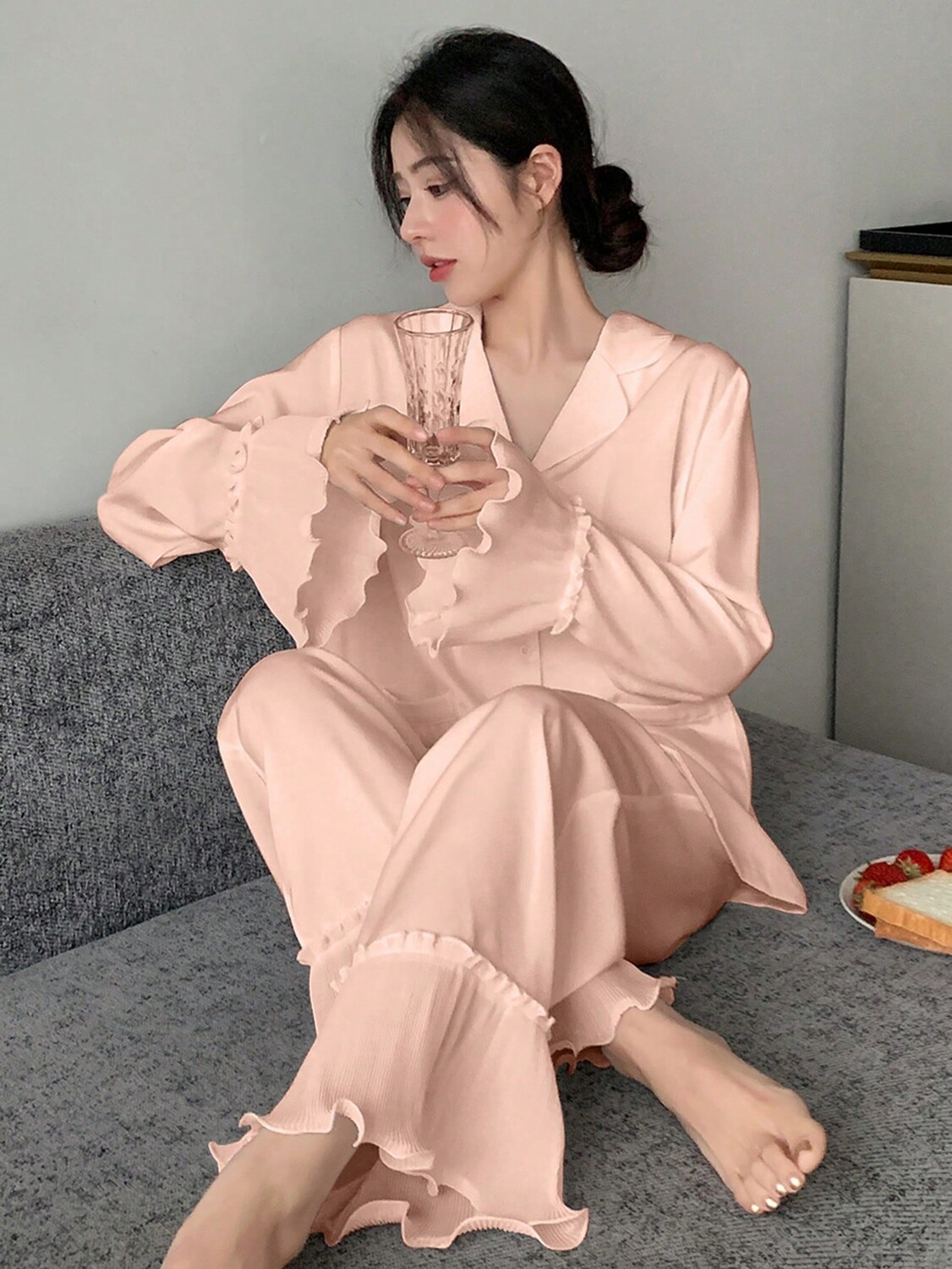 

Атласная пижама, кружевная пижама с волнистым подолом и рюшами Dazy, розовый