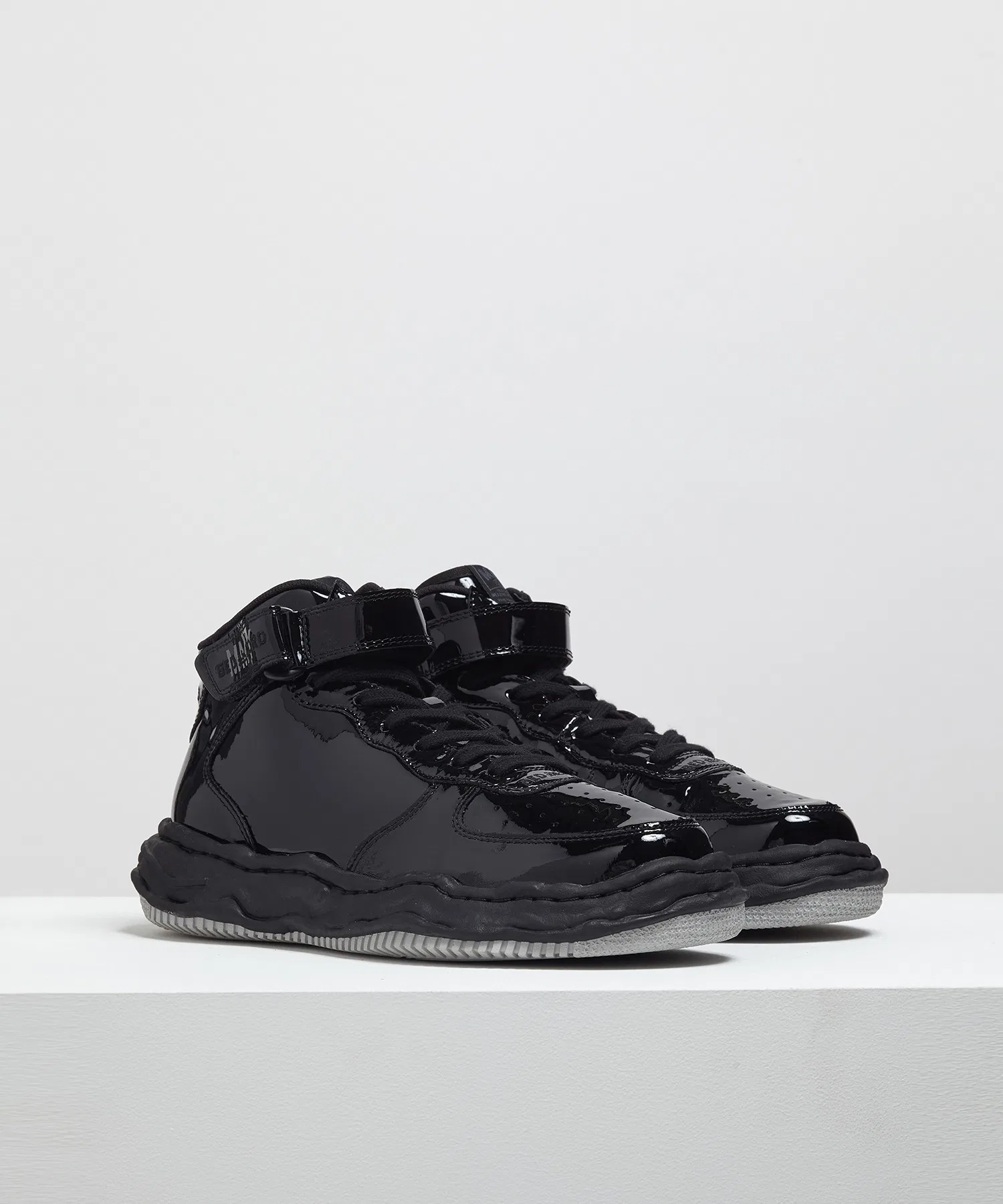 Мужские кроссовки BED J.W. FORD WAYNE' OG Sole Patent Leather High-top Sneaker — фото 2